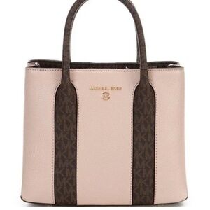 Michael Kors NWT Austin Messenger Purse Soft pink